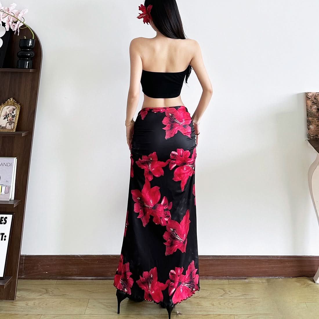 Striking Red Floral Ruched Maxi Skirt Set - Effortless Two-Piece Chic for Fall & Resort