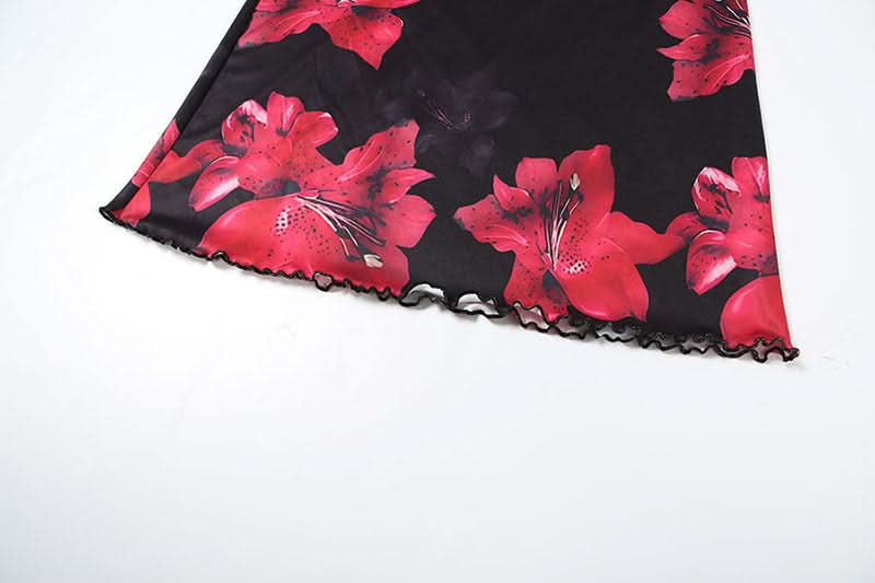 Striking Red Floral Ruched Maxi Skirt Set - Effortless Two-Piece Chic for Fall & Resort