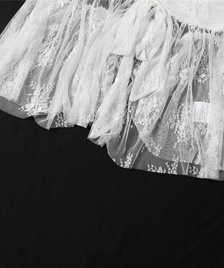 Ethereal White Lace Halter Top - Chic for Fall Getaways & Date Nights