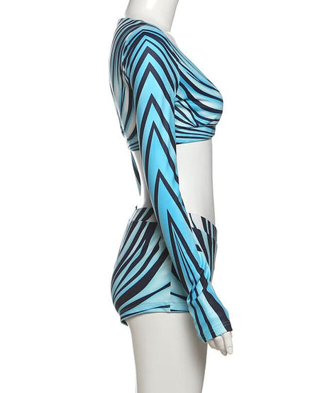 Dynamic Aqua Wave Stripe Long Sleeve Crop Top & Shorts Set | Chic Fall Athleisure