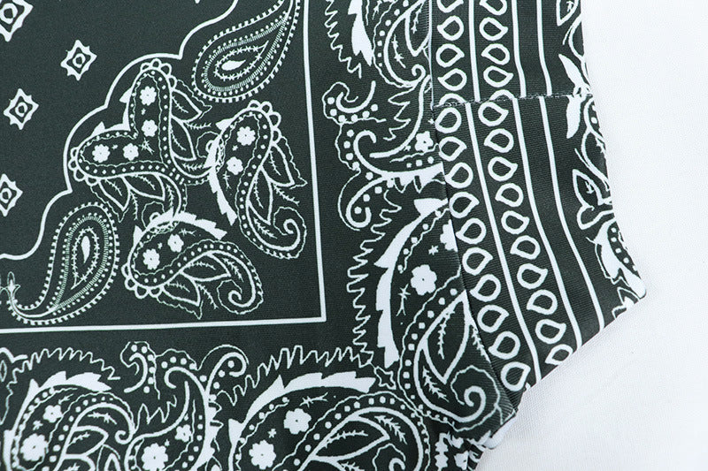 Fall Vibe: Bandana Print High Neck Bodycon Mini Dress – Trendy & Curve-Hugging