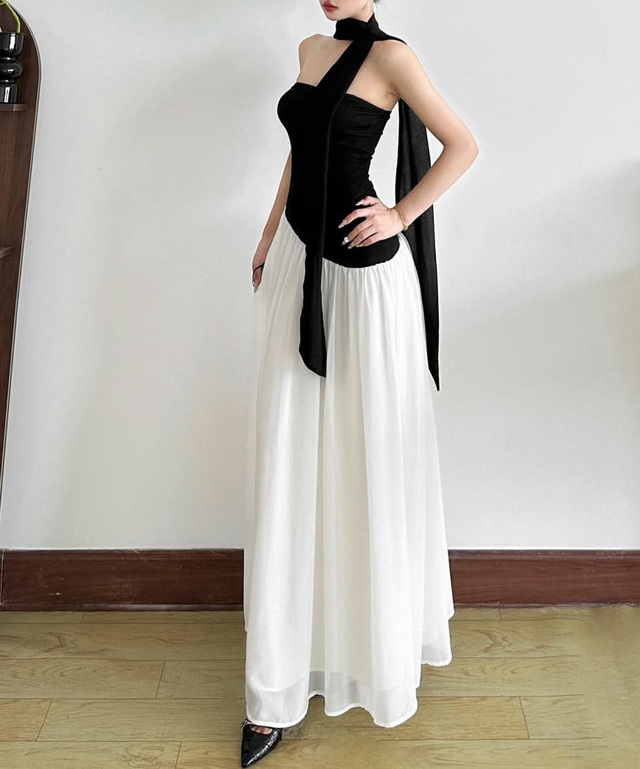 Effortless Elegance: The 'Ophelia' Asymmetric Black & White Maxi Dress – Strapless Gown with Draped Accents for Fall & Holiday Events