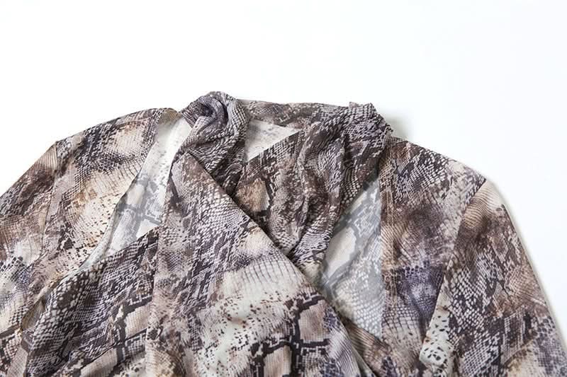 Slay the Season: Chic Snake Print Ruched Maxi Dress with Keyhole Cutout - Fall Glamour