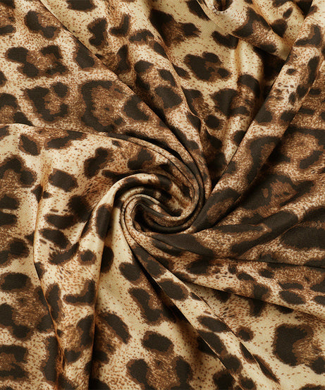 Fall Glamour: Twisted Front Leopard Print Maxi Dress - V-Neck Long Sleeve for Women