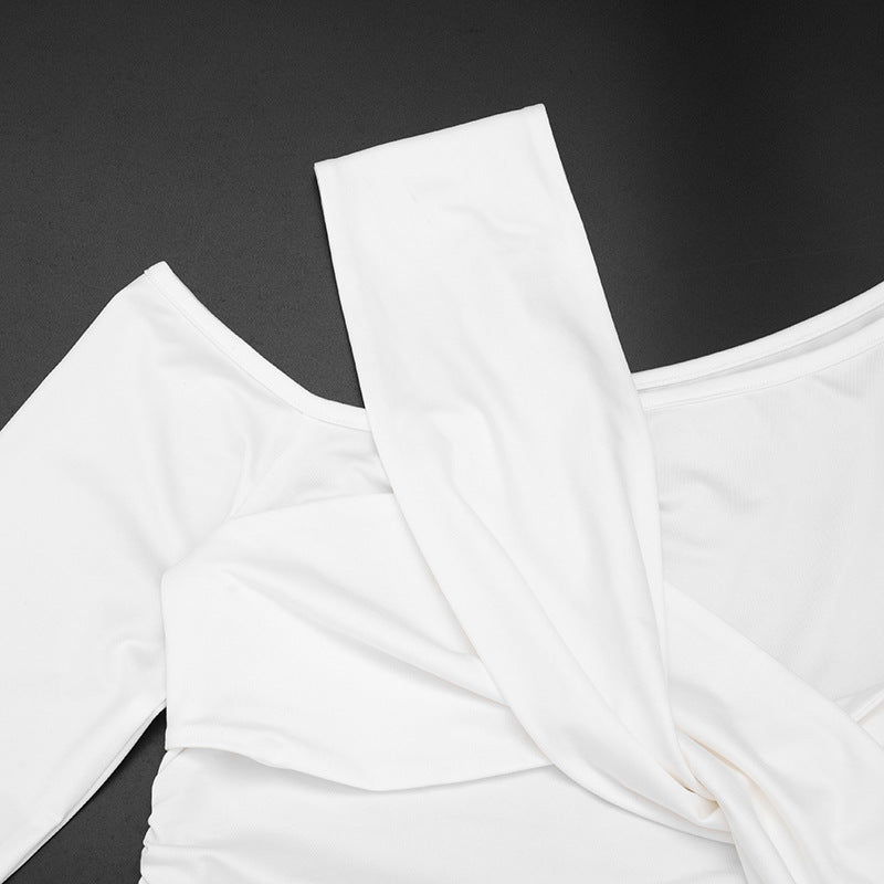 Fall Nights Out: Chic One-Shoulder Twist Front Ruched Long Sleeve Top