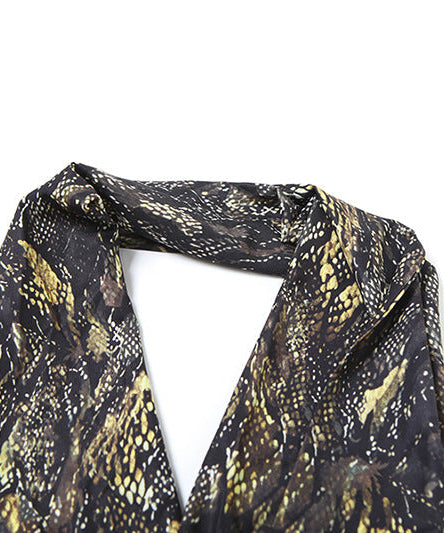 Golden Serpent O-Ring Halter Crop Top – Daring Fall Nights & Glam Getaways