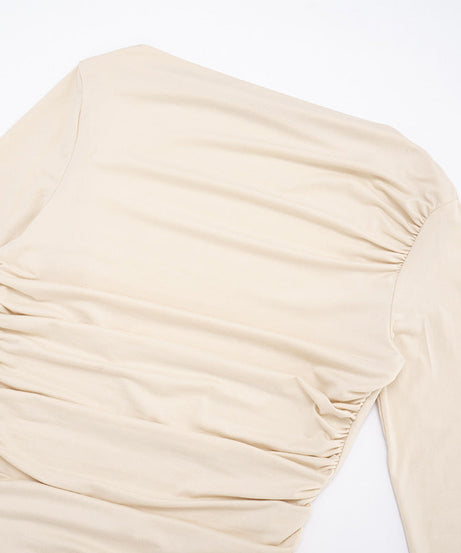 Fall Chic: The Flattering Ruched Long Sleeve Backless Bodysuit