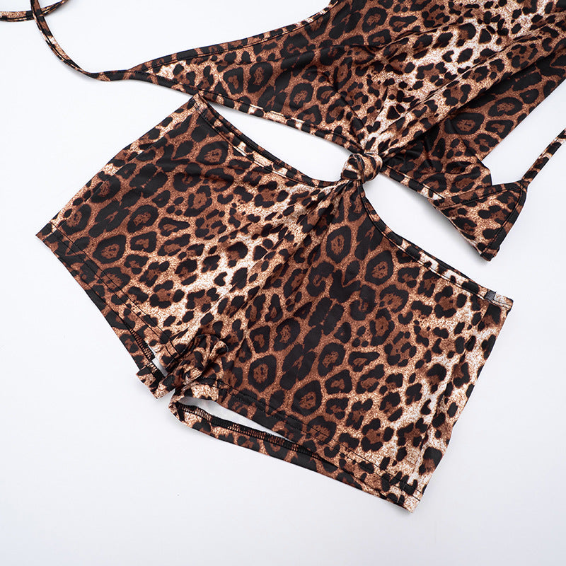 Fierce Leopard Halter Cut-Out Romper – Your Go-To for Fall Parties & Halloween