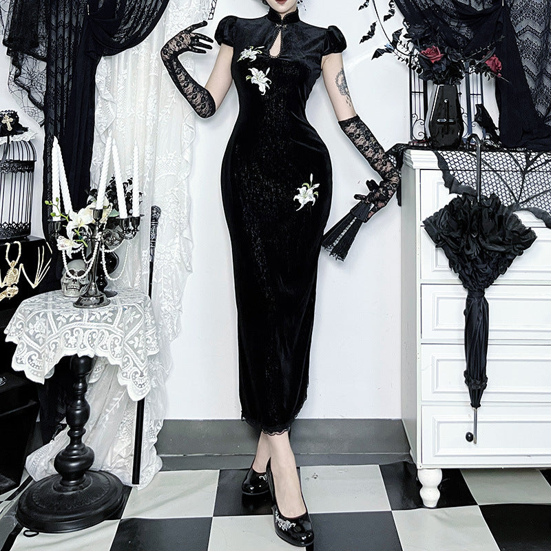 Mystical Gothic Velvet Cheongsam Maxi Dress with Lily Embroidery - Hauntingly Elegant for Halloween & Fall Soirees