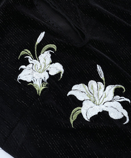 Mystical Gothic Velvet Cheongsam Maxi Dress with Lily Embroidery - Hauntingly Elegant for Halloween & Fall Soirees