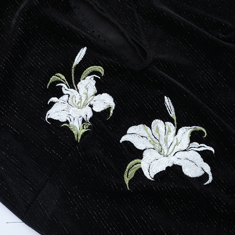 Mystical Gothic Velvet Cheongsam Maxi Dress with Lily Embroidery - Hauntingly Elegant for Halloween & Fall Soirees