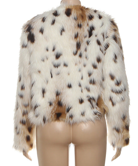 Chic Snow Lynx Faux Fur Jacket | Fall & Holiday Statement Piece