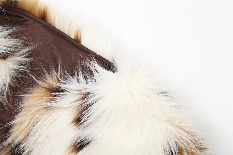 Chic Snow Lynx Faux Fur Jacket | Fall & Holiday Statement Piece