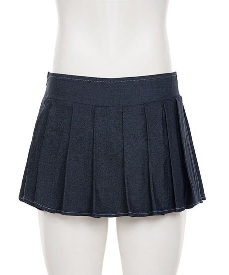 Preppy Chic Dark Wash Pleated Mini Skirt – Your Go-To Fall Style Essential