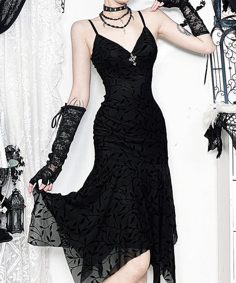 Vampire Chic Velvet Burnout Midi Dress - Gothic Halloween & Fall Party Essential