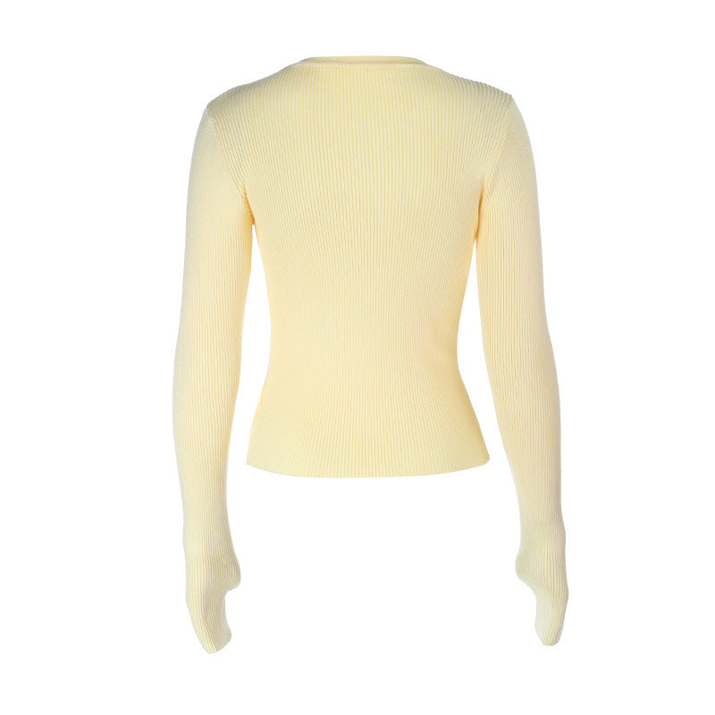 Buttercream Bliss: Chic Ribbed Snap-Front Cardigan Top with Thumbholes - Cozy Fall Essential