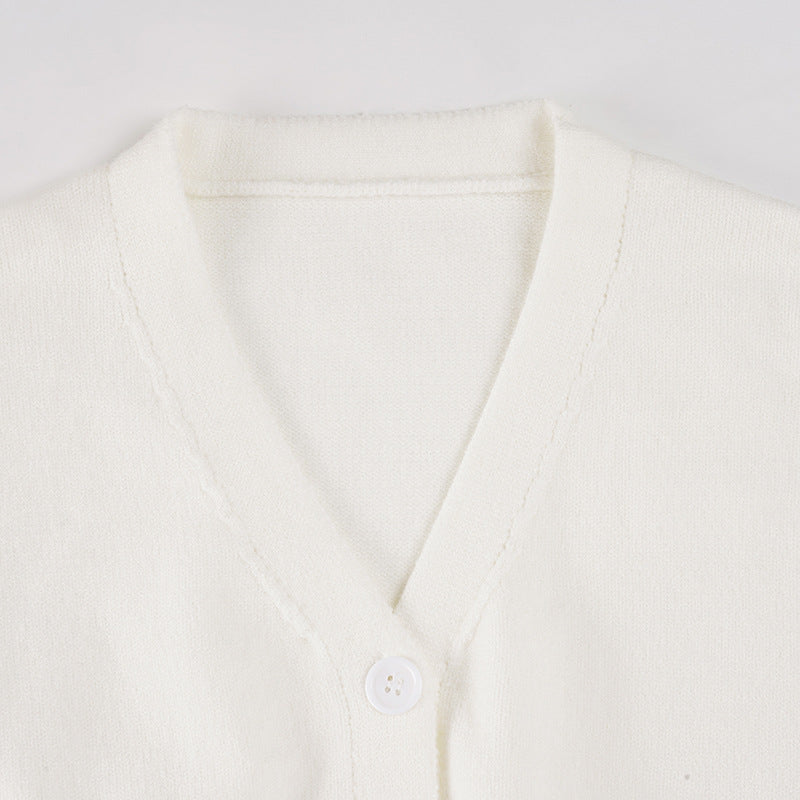 Effortless Fall Style: Women's Ribbed V-Neck Button-Front Cardigan Sweater