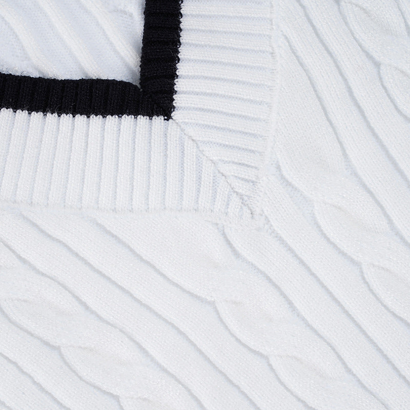 Preppy Chic White Cable Knit V-Neck Sweater | Contrast Trim Fall & Holiday Essential