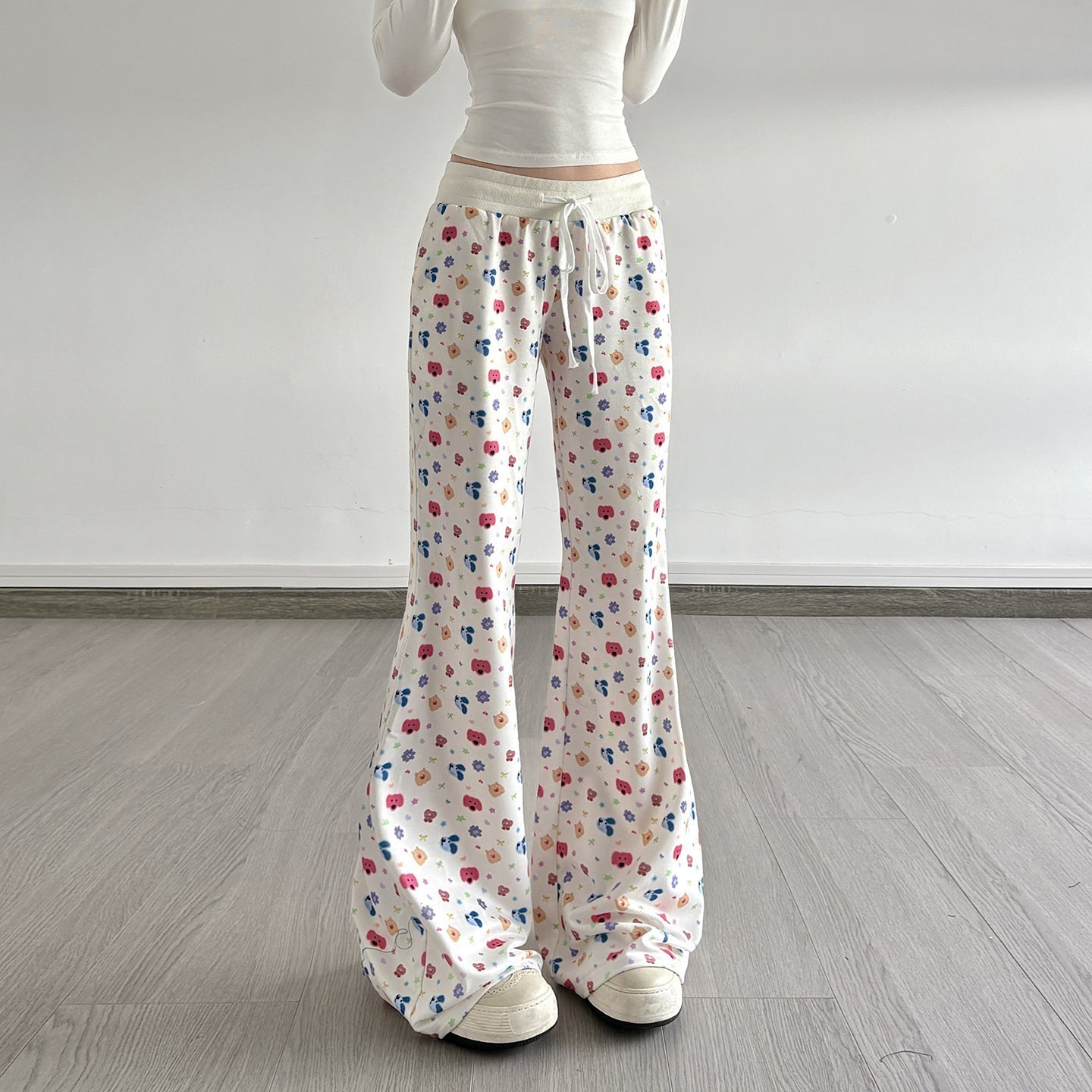 Y2K Dream Comfort: Low-Rise Wide-Leg Drawstring Pants with Whimsical Puppy Print - Your Fall Style Statement!