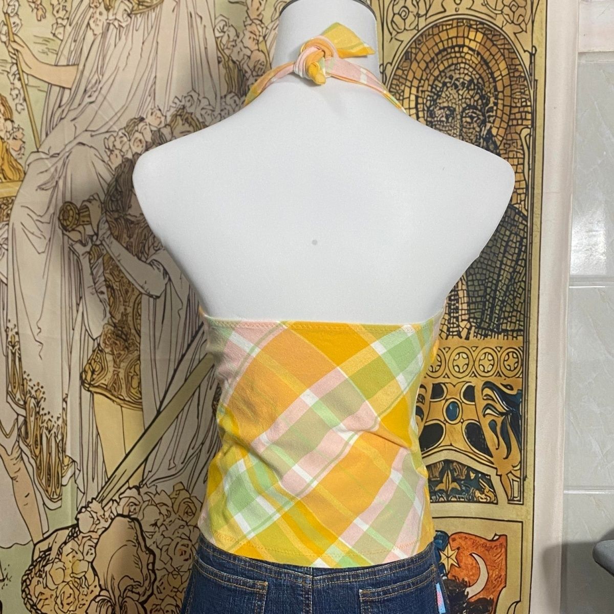 Retro Plaid Halter Crop Top - Y2K O-Ring Design for Sunny Days & Vacation