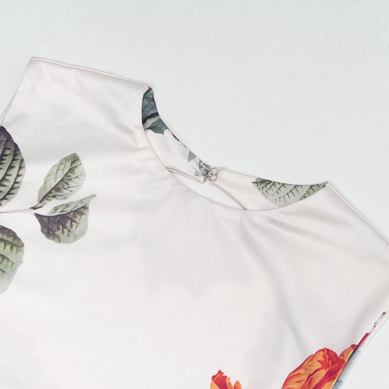 Stunning Fall Floral Maxi Dress for Women - Chic Sleeveless Gown with Keyhole Back