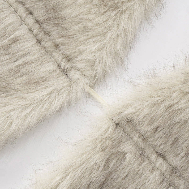 Elevate Your Fall & Holiday Style: Plush Faux Fur Longline Vest for Women – Chic & Cozy Outerwear