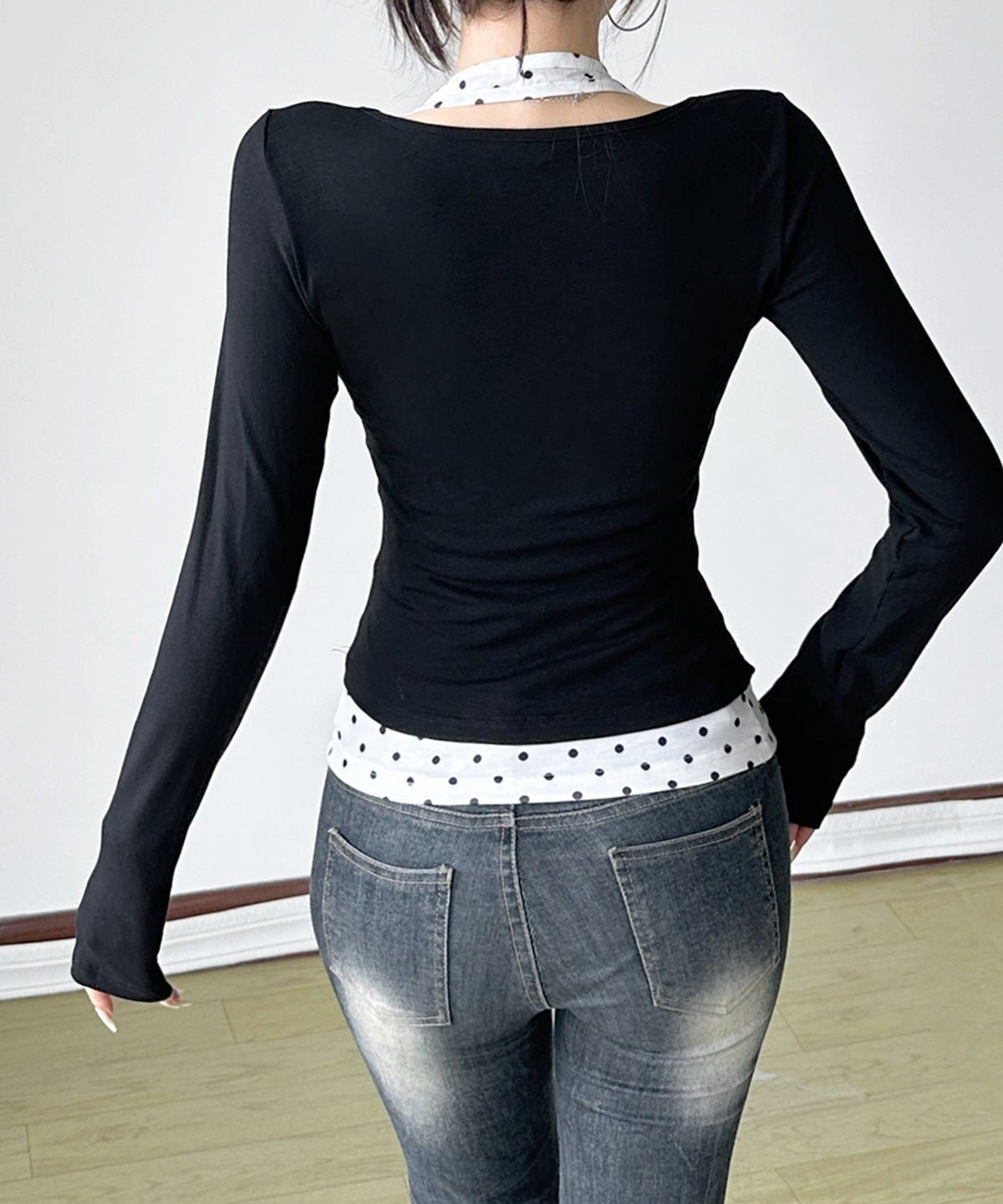 Chic Fall Layered Polka Dot Halter & V-Neck Long Sleeve Top Set - Versatile Autumn Style for Her