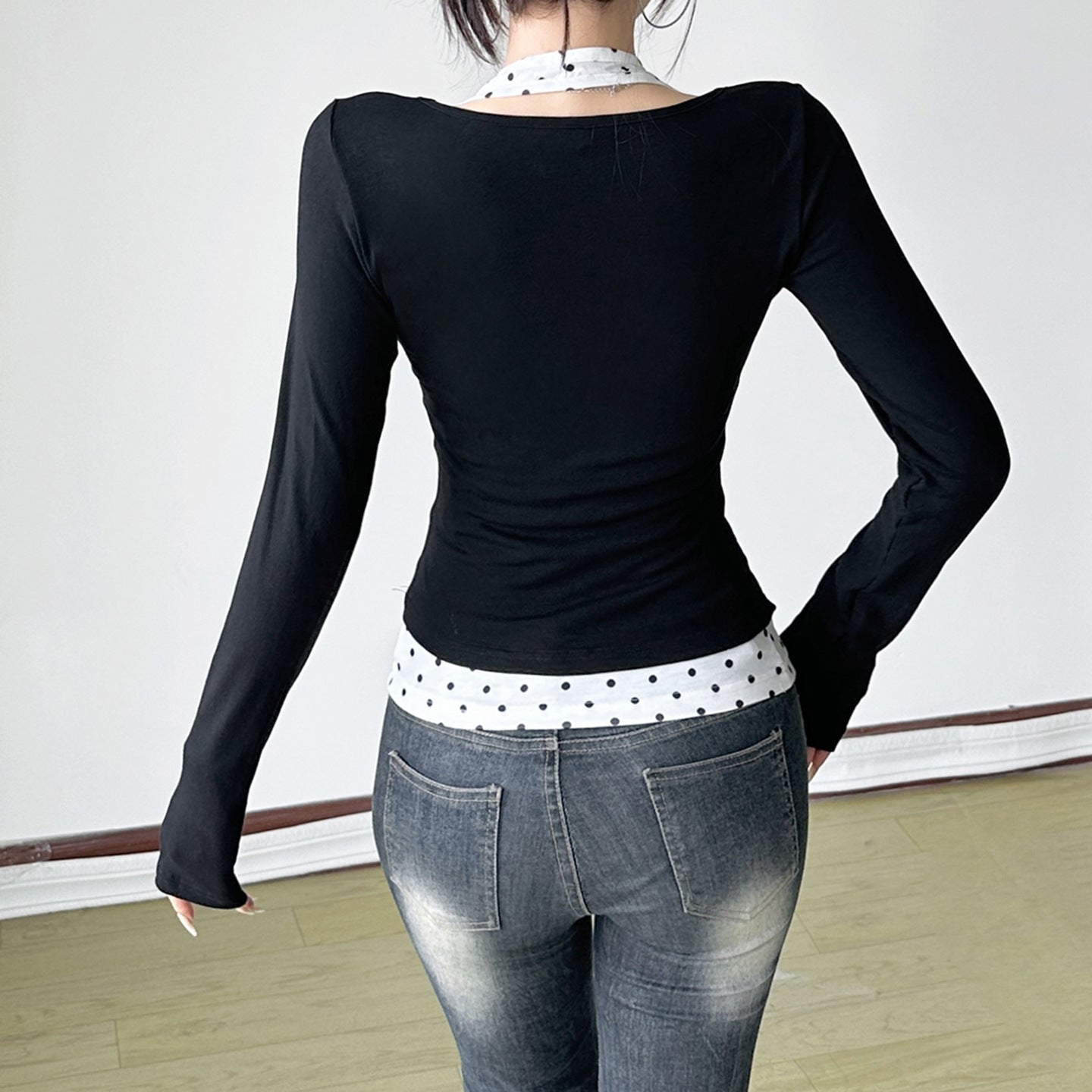 Chic Fall Layered Polka Dot Halter & V-Neck Long Sleeve Top Set - Versatile Autumn Style for Her