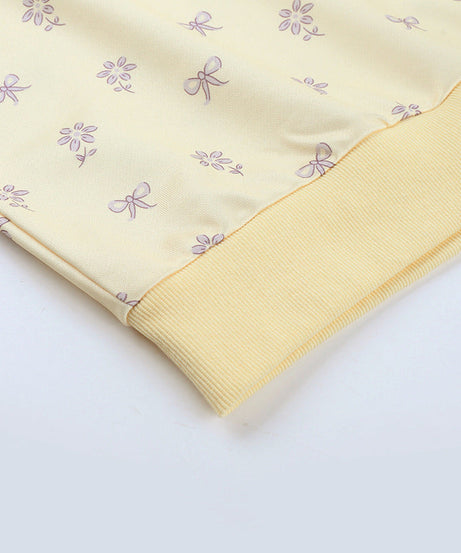 Women's CAMB3R Graphic Mock Neck Sweatshirt – Cozy Fall Bow Print