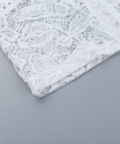 Effortless Chic White Lace Bell Sleeve Crop Top - Your Go-To for Fall & Holiday Style