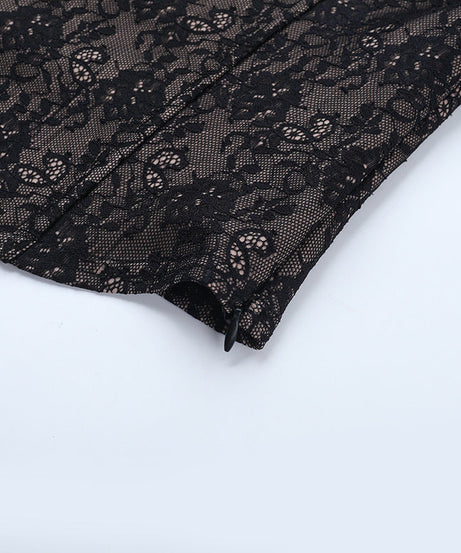 Elevate Your Style: Chic Black Lace Sweetheart Neck Long Sleeve Top - Fall & Holiday Ready