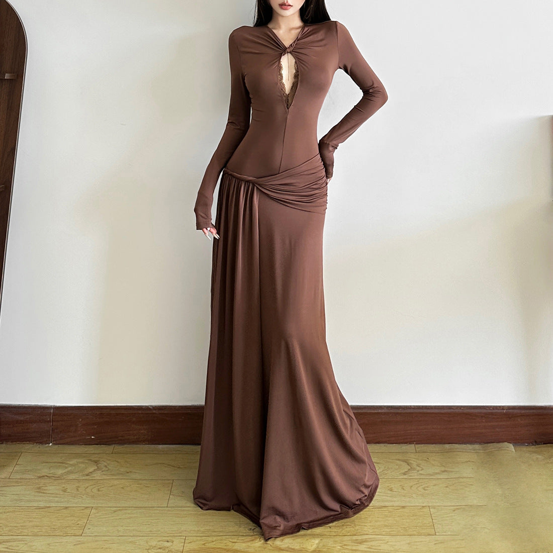 Autumn's Allure: Keyhole Ruched Chocolate Maxi Dress | Fall & Holiday Elegance