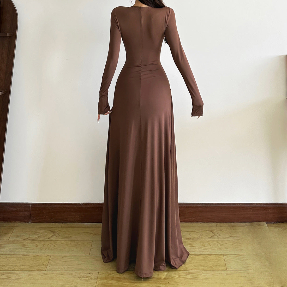 Autumn's Allure: Keyhole Ruched Chocolate Maxi Dress | Fall & Holiday Elegance