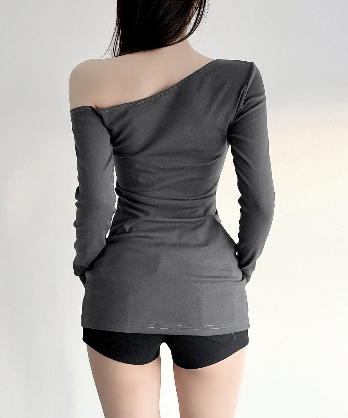 Modern Grunge Floral One-Shoulder Long Sleeve Top - Chic Fall Asymmetrical Style