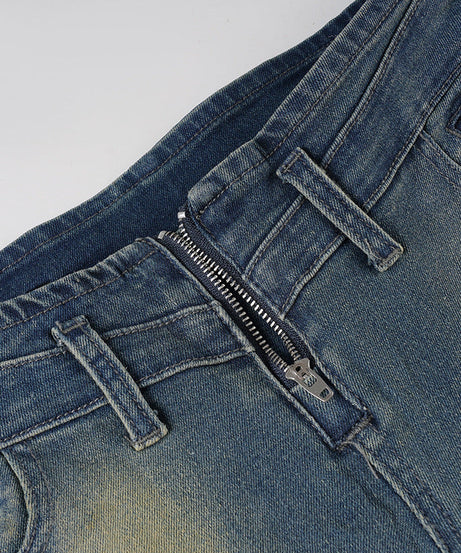 Edgy Luxe: Women's Vintage Wash Low-Rise Moto Straight Jeans – Fall/Winter 2025 Street Style