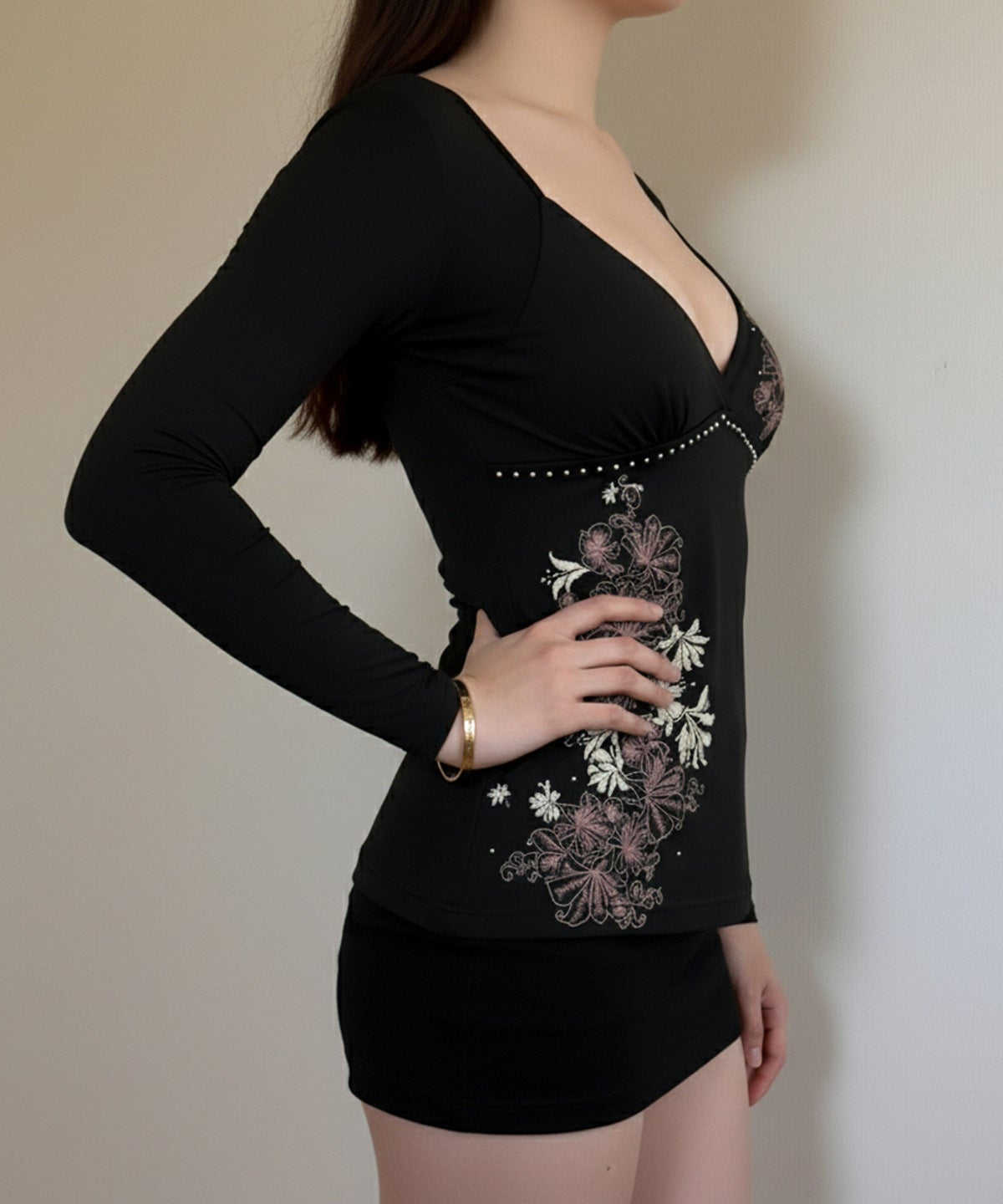 Autumn Bloom Black V-Neck Long Sleeve Top - Y2K Inspired Floral Chic