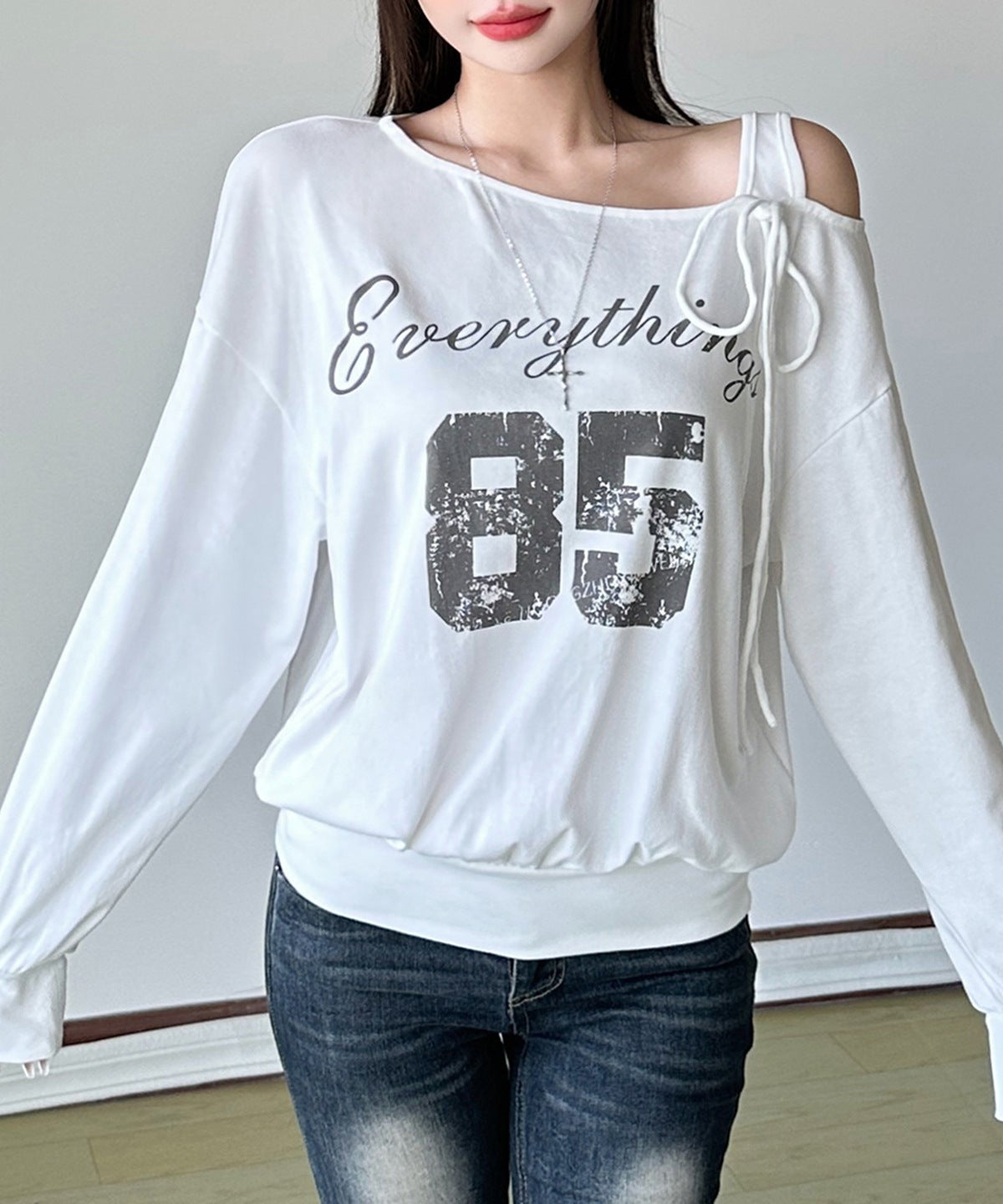 Effortless Fall Chic: 'Everything 85' Cold Shoulder Long Sleeve Cotton Top