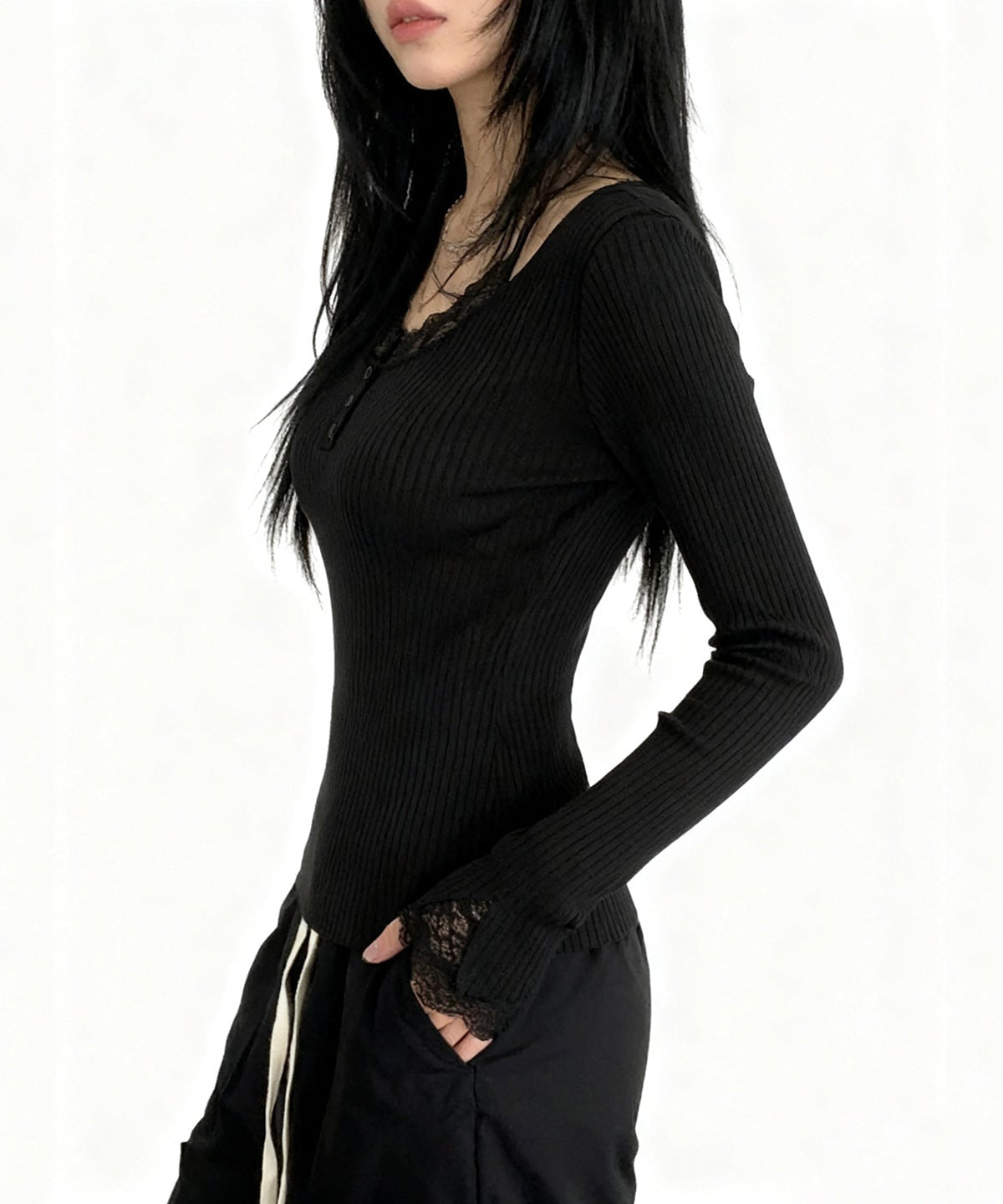 Effortless Autumn Elegance: Women's Ribbed V-Neck Long Sleeve Top with Delicate Lace Trim