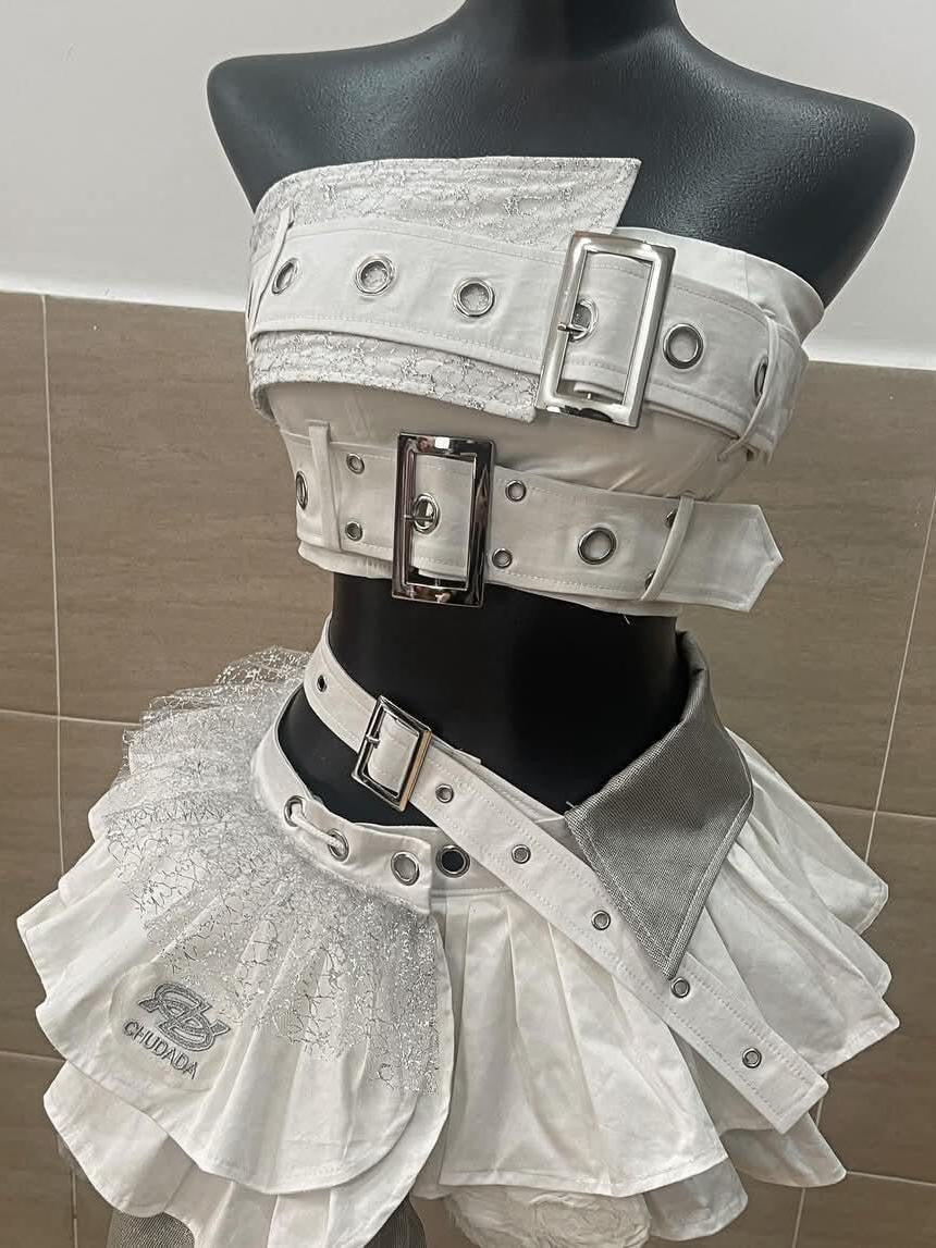 Ultimate Alt-Girl Vibe: Buckle & Ruffle Cyberpunk Mini Skirt & Crop Top Set - Halloween & Festival Must-Have!