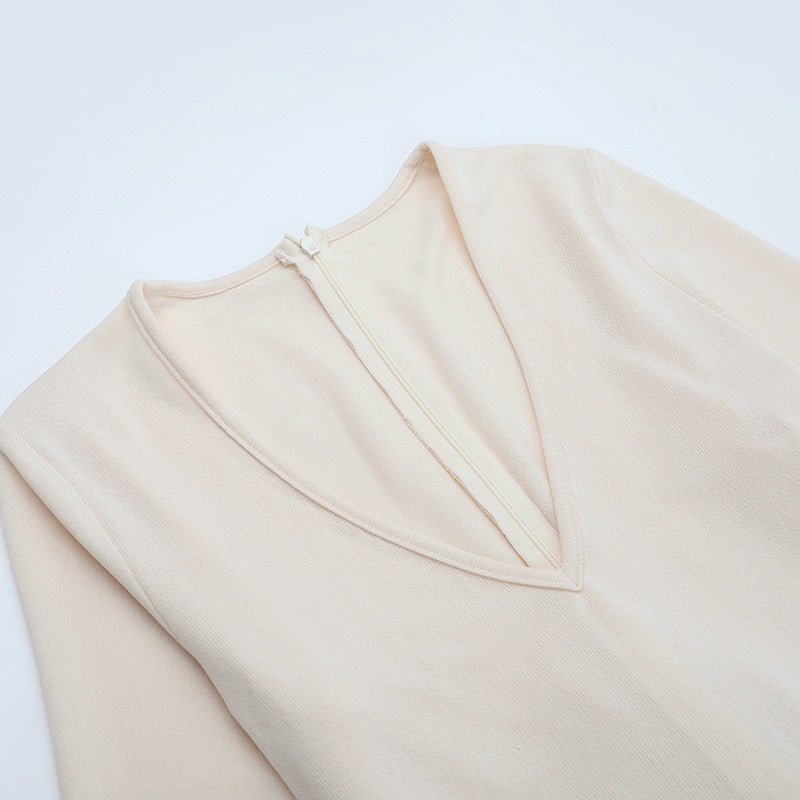 Radiant Solstice Maxi Dress: Elegant V-Neck Long Sleeve for Fall & Holiday Celebrations