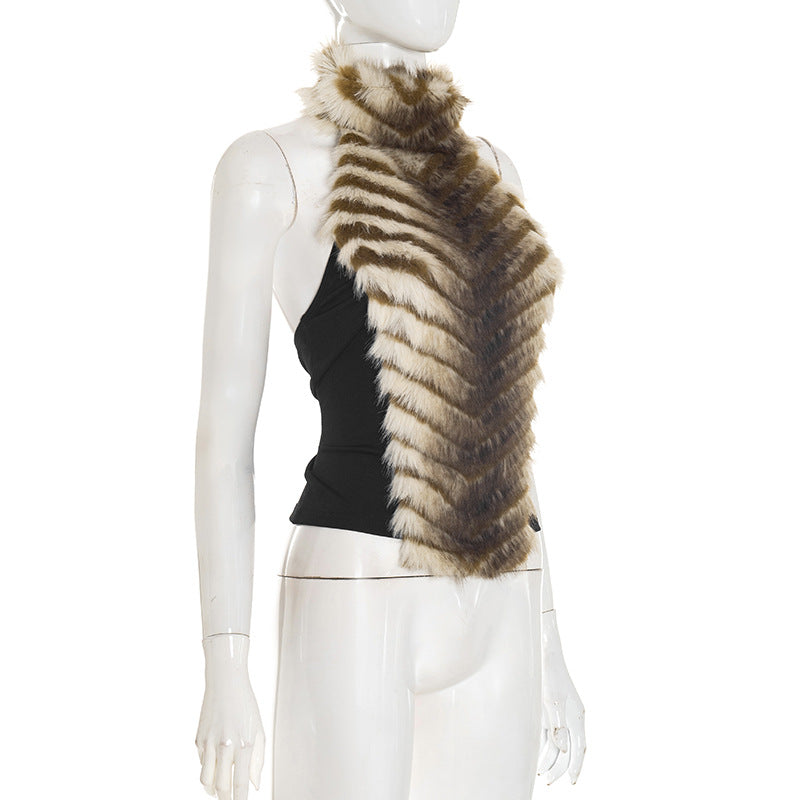 Glamorous Chevron Faux Fur Halter Top: Backless Style for Fall & Winter Celebrations