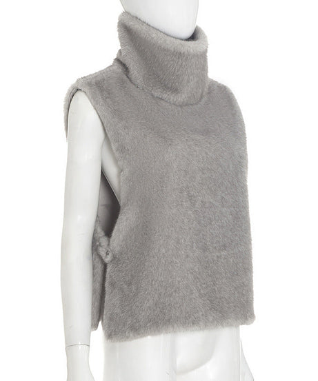 Luxe Faux Fur Turtleneck Top | Cozy Sleeveless Style for Holiday Layering