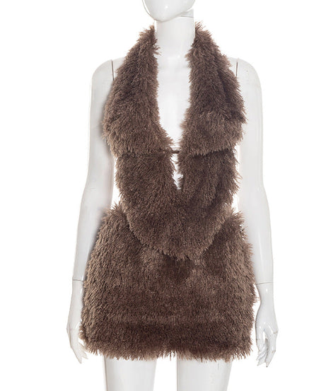 Cozy Luxe Faux Fur Halter Mini Skirt Set – Your Glamorous Winter & Holiday Statement