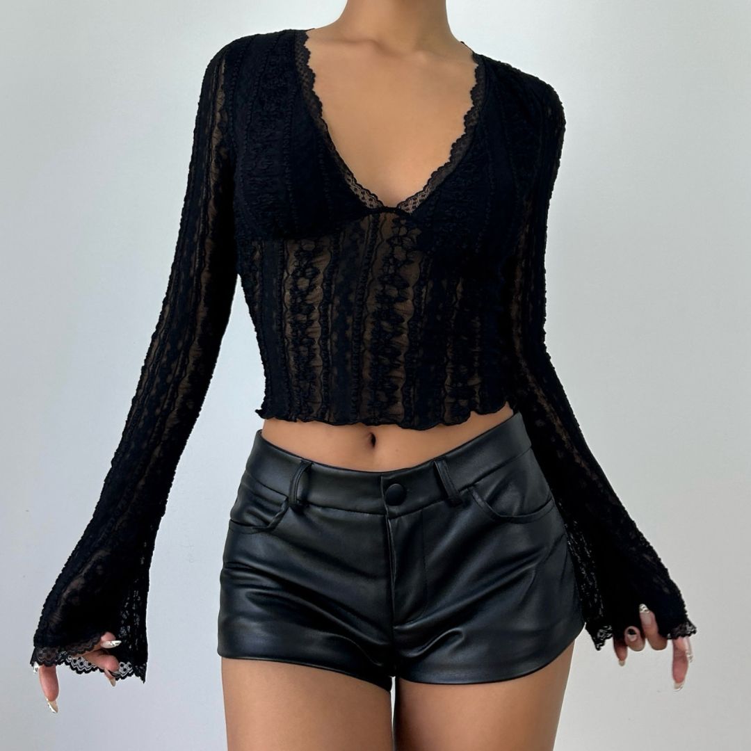 Autumn Allure: Chic Black Lace V-Neck Long Sleeve Crop Top | Perfect for Fall Nights & Holiday Parties