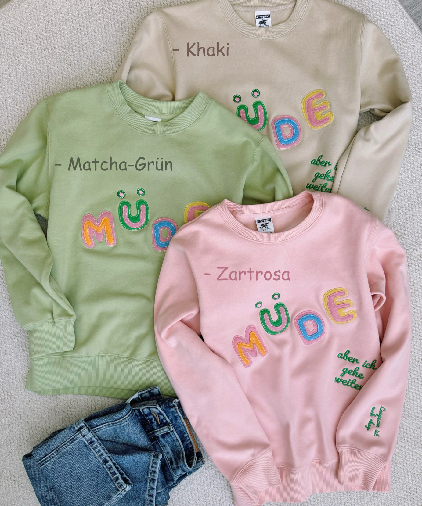 Cozy "Müde But Motivated" Crewneck Sweatshirt – Your Go-To for Fall Comfort & Mindful Moments