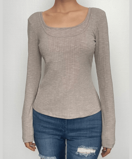 The Perfect Ribbed Scoop Neck Long Sleeve Top for Fall - Effortless Style & Comfort