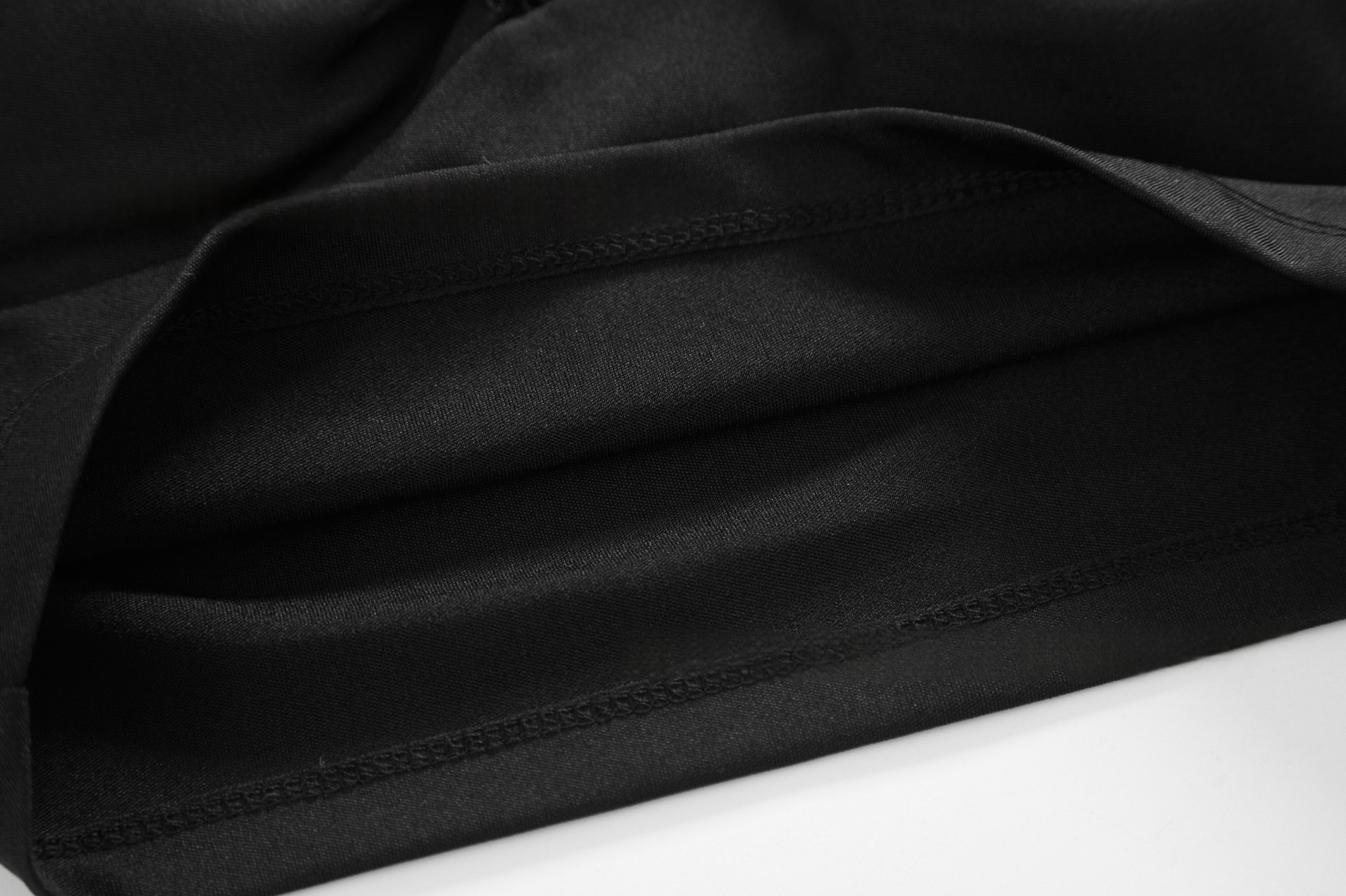 Edgy Black Lace Halter Crop Top - Fall Fashion & Halloween Style