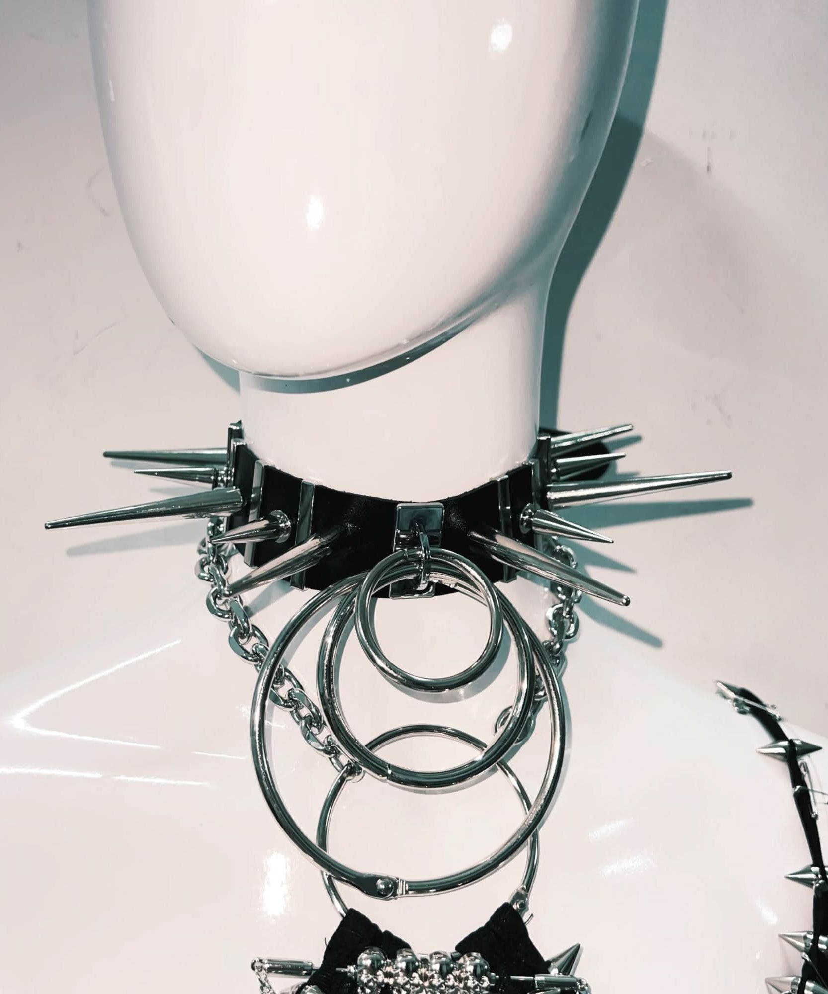 Fierce Spiked Skull O-Ring Cutout Crop Top | Edgy Goth Punk Clubwear & Halloween Statement