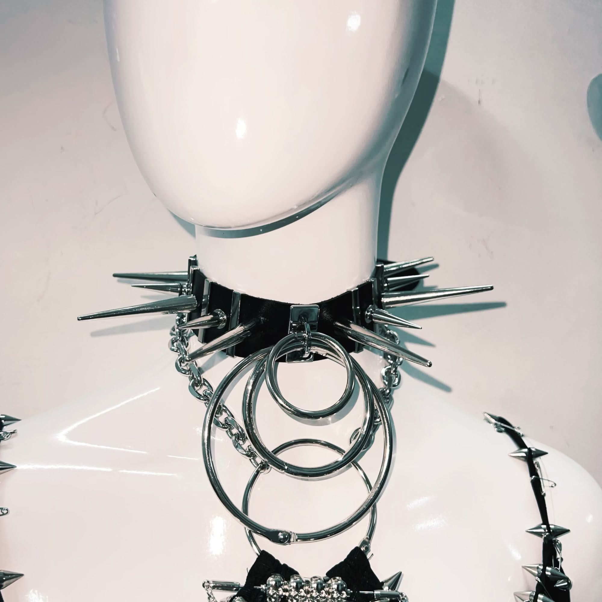 Fierce Spiked Skull O-Ring Cutout Crop Top | Edgy Goth Punk Clubwear & Halloween Statement