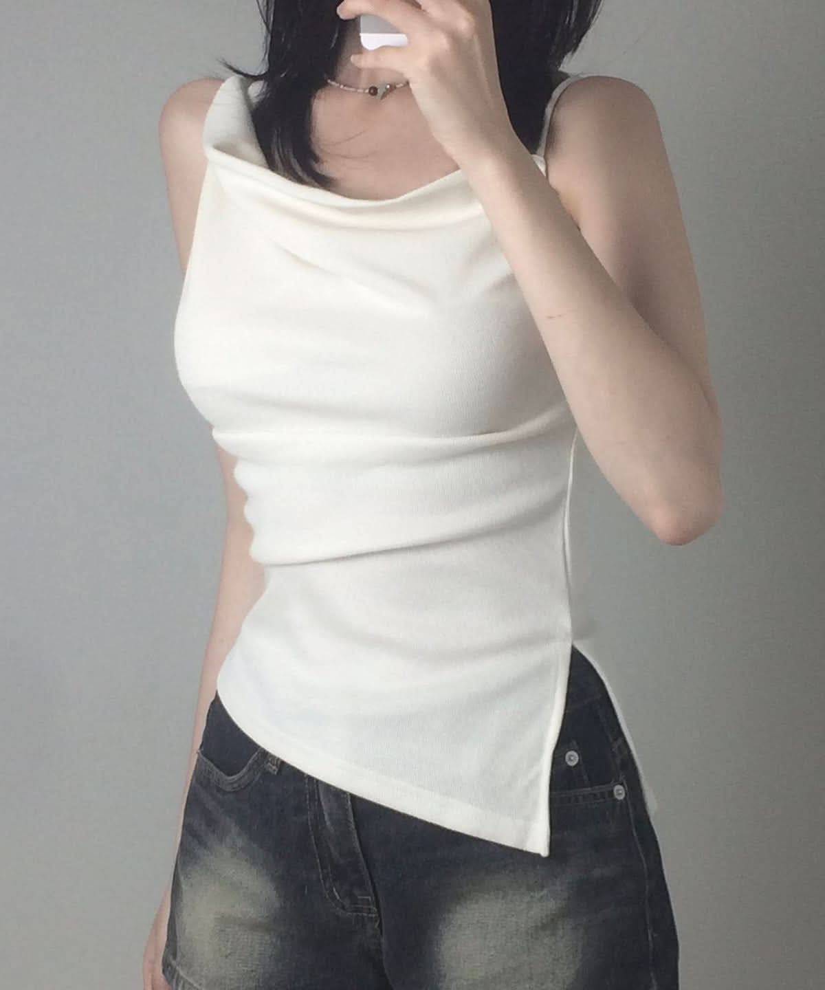 Effortless Fall Chic: Luxe Cowl Neck Sleeveless Knit Top with Modern Side Slit